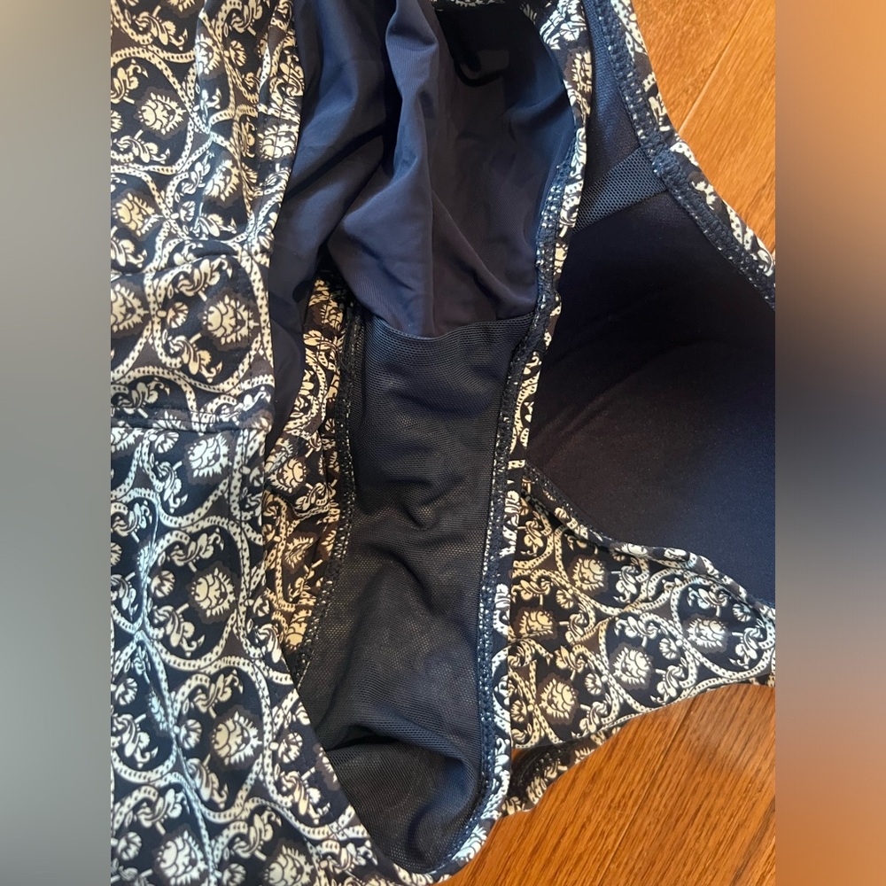 Nip Tuck Underwire Tummy Control One Piece Swimsu… - image 2